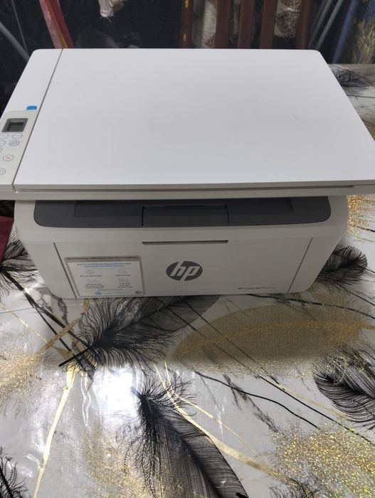 Продается принтер чёрно белый с ксерокопией.