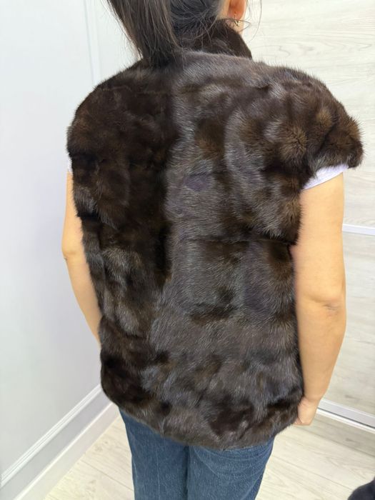 Продам норкувую жилетку