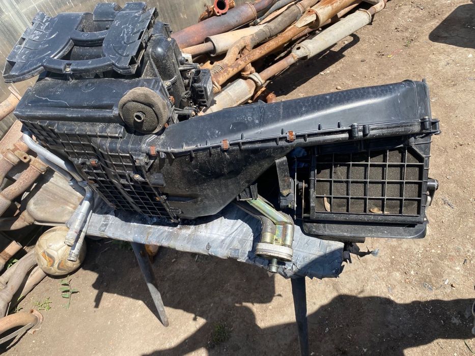 Корпус печки Ауди а6 с5