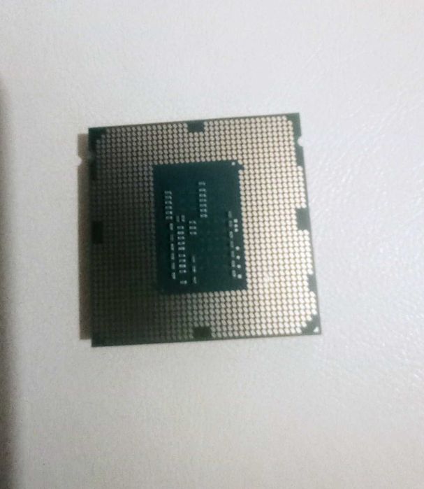 Продавам процесор  Intel pentium G3720