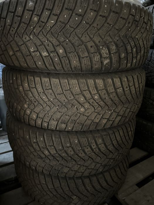 Продам зим.резину 225/65/17