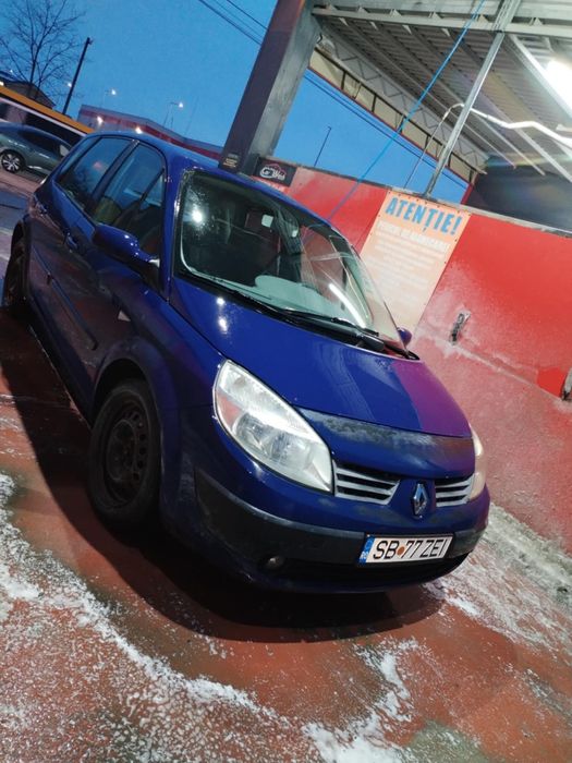 Vând sau schimb
 Renault scenic 2 
An 2006
Motor 1.9 
6 +1trepte 
130