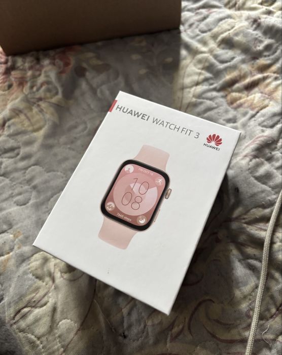 Умные часы Huawey Fit3
