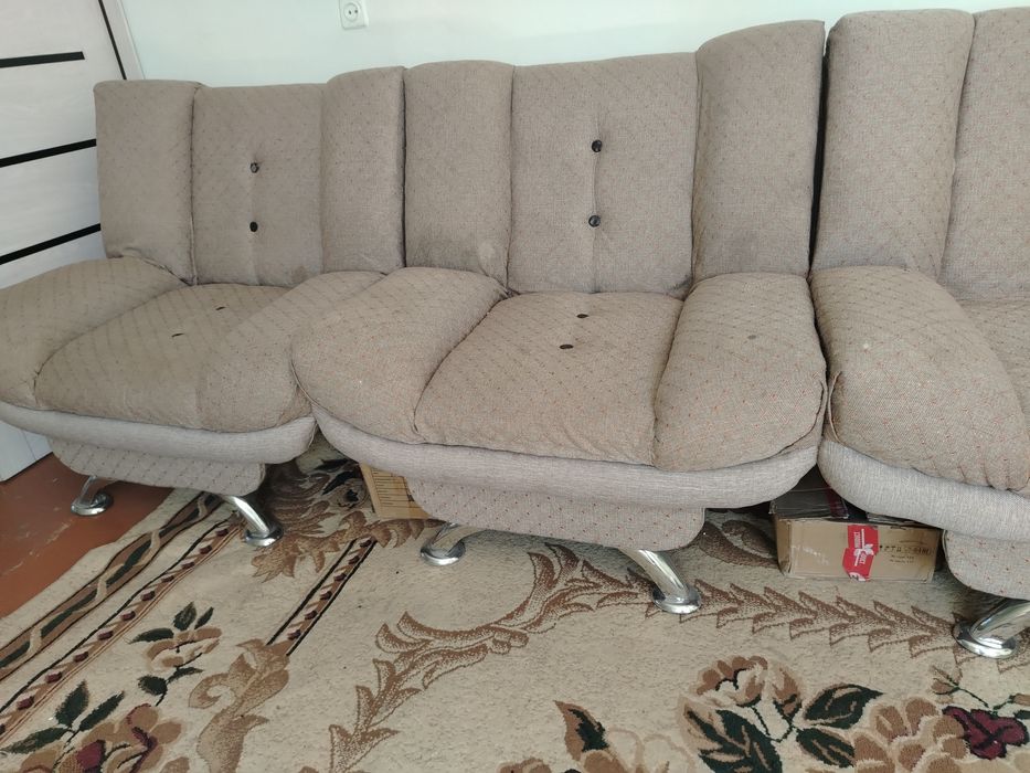 Уголок гостинный