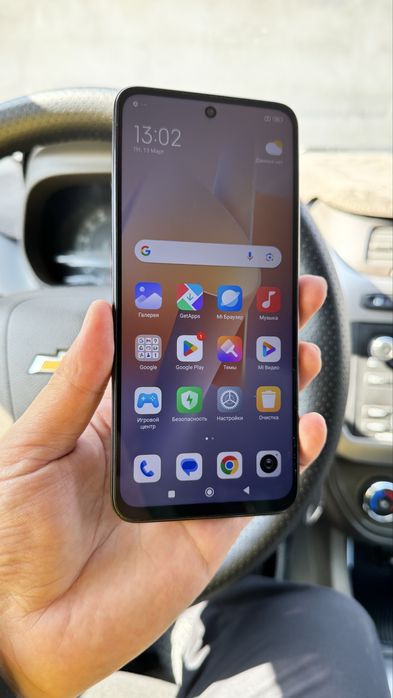 Redmi 12 телефон