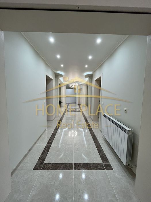 Дава се под наем Многостаен апартамент в Варна, Младост 2 - 300 кв.м за 1734 € - Снимка #11