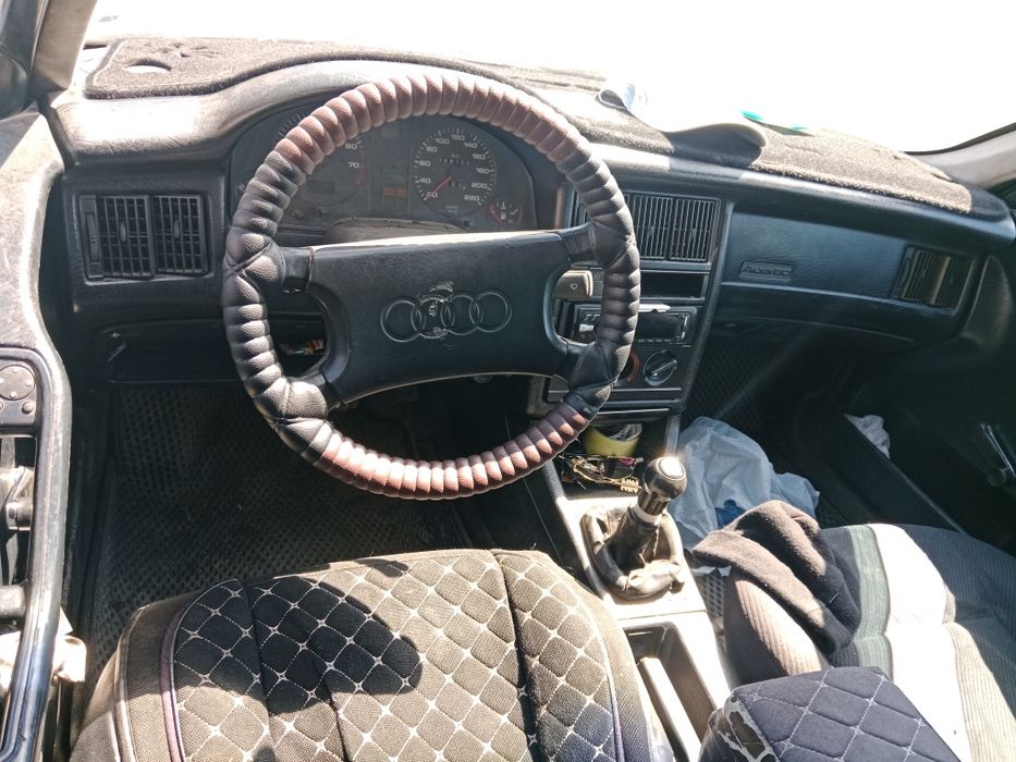 Продам срочно Ауди б4