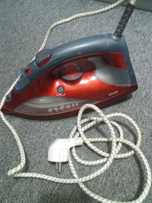 продам утюг Витек
