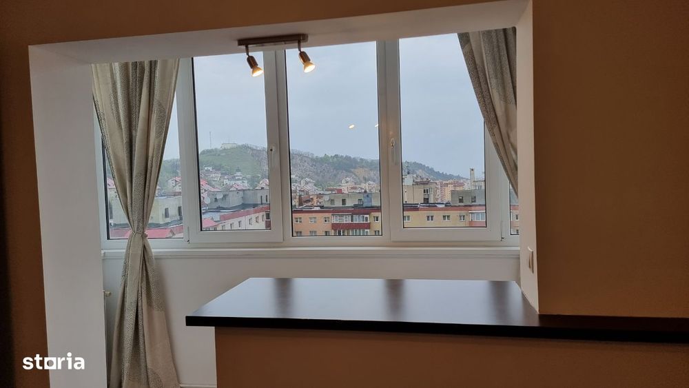 Apartament 3 camere în Răcădau, zonă liniștită