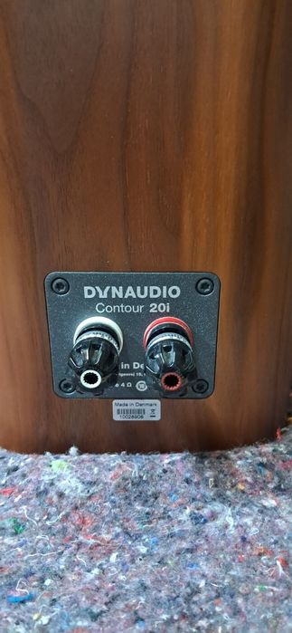 Dynaudio contour 20i