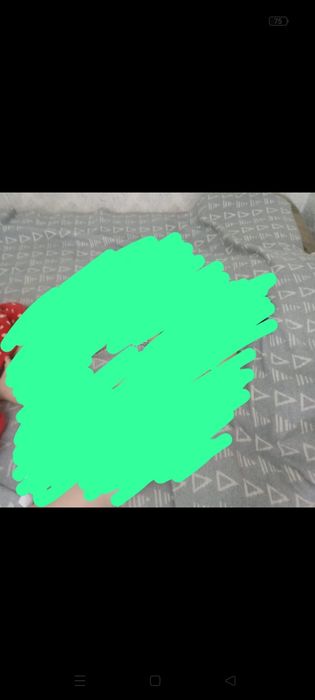 Тегін диван кресломен