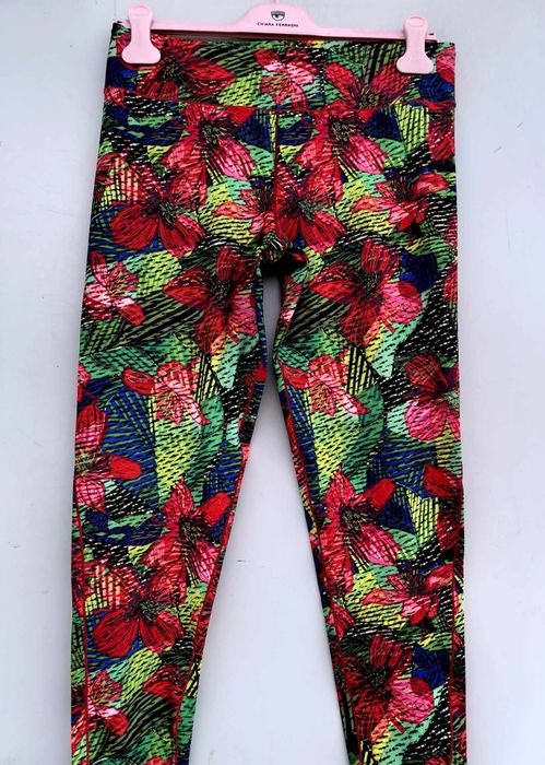 Adidas оригинален дамски клин нов Л размер