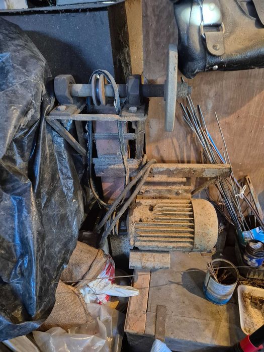 Продавам електромотори