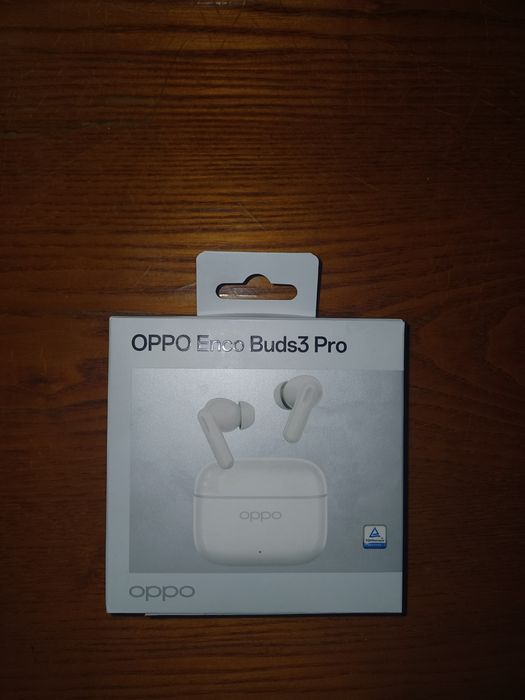 OPPO Enco Buds3 Pro белые, новые