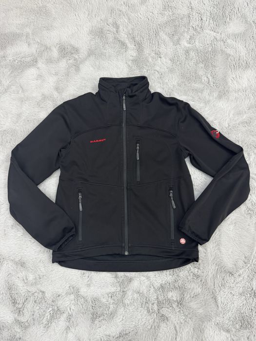 Дамско софтшел яке MAMMUT . Размер М