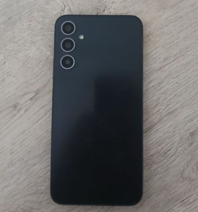 Samsung galaxy A34 5G.   8/256