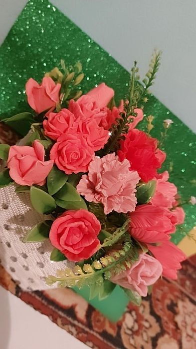 Гуллар совундан ясалган