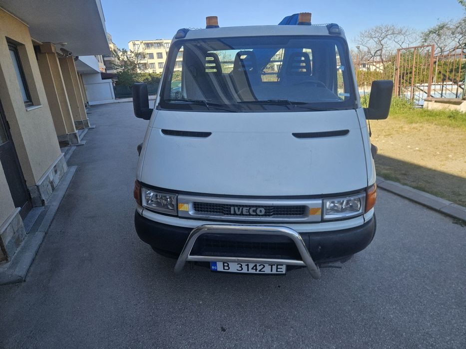 Бобкат мини багер и самосвал с кран скеле и хюнебеци