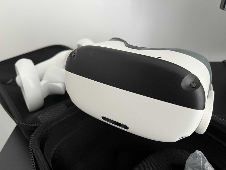Pico Neo 3 Pro / Pico Neo 3 Pro Eye VR headset