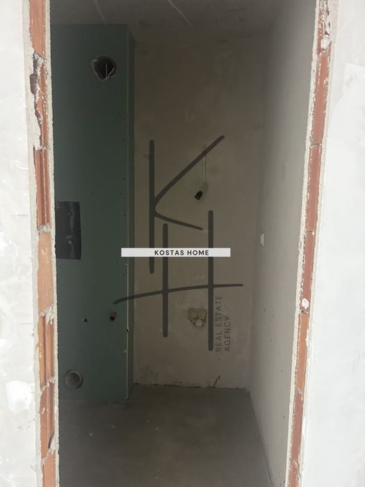 Продава се Двустаен апартамент в Варна, Възраждане 1 - 112 кв.м за 1450 €/кв.м - Снимка #7