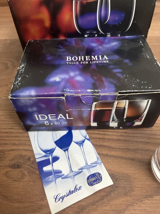 продается Bohemia, рюмки новые