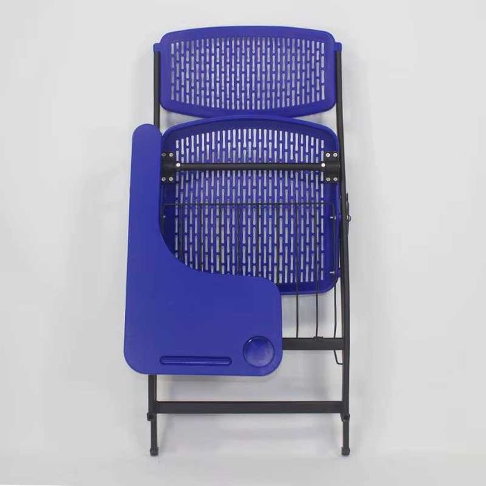 O‘quv markazi va maktablar uchun pyupiterli stullar