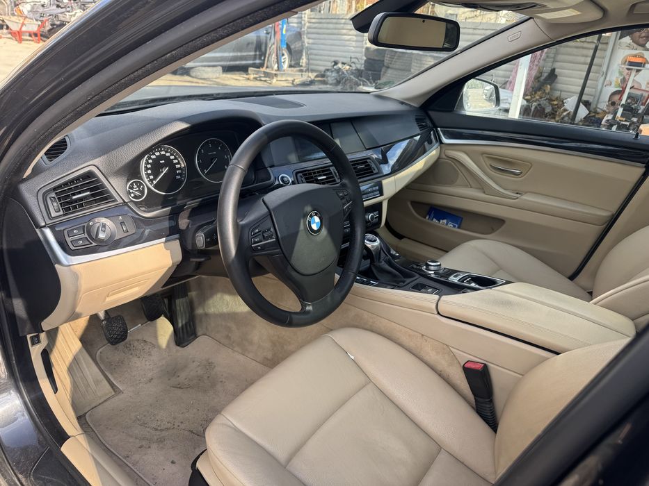 Fata compelta bmw f10 f11 520D b90 2012 bixenon europa n47d20c