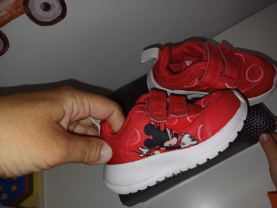 Детски обувки адидас