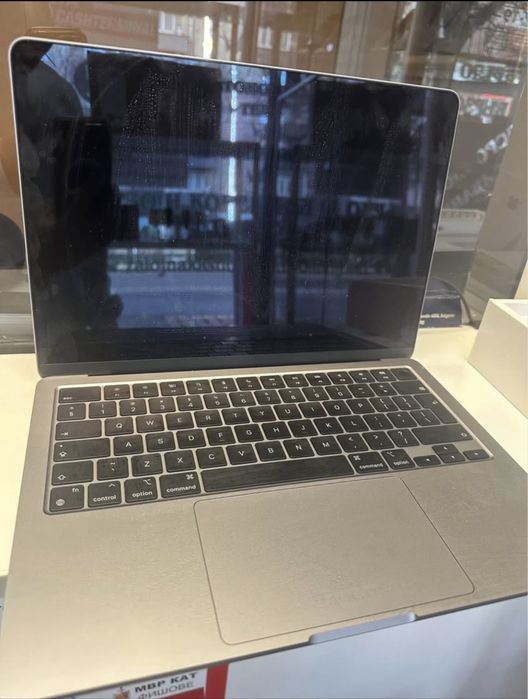 MacBook Air Apple M2 Chip