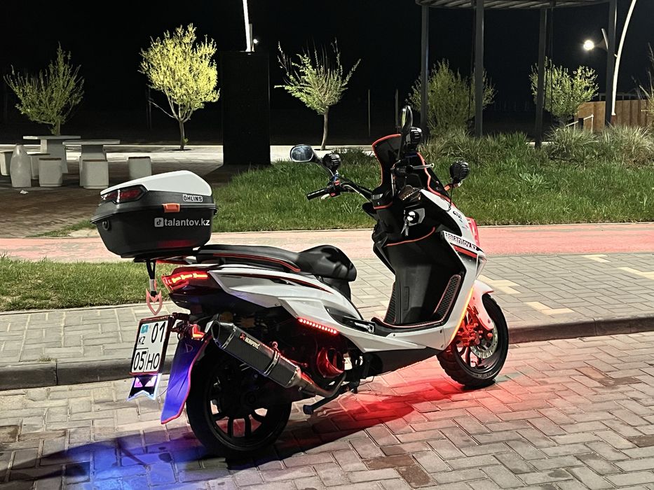 Мопед Макси 150 куб