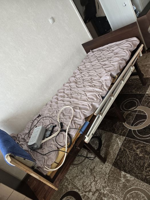 Кровать для лежачих больных