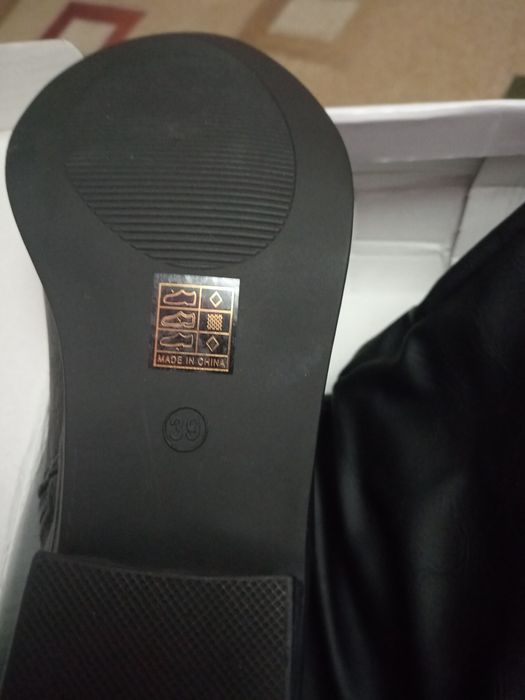 Сапоги женские  осень