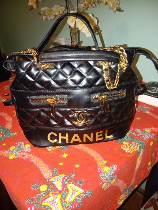 Gheanta macră și pantofi