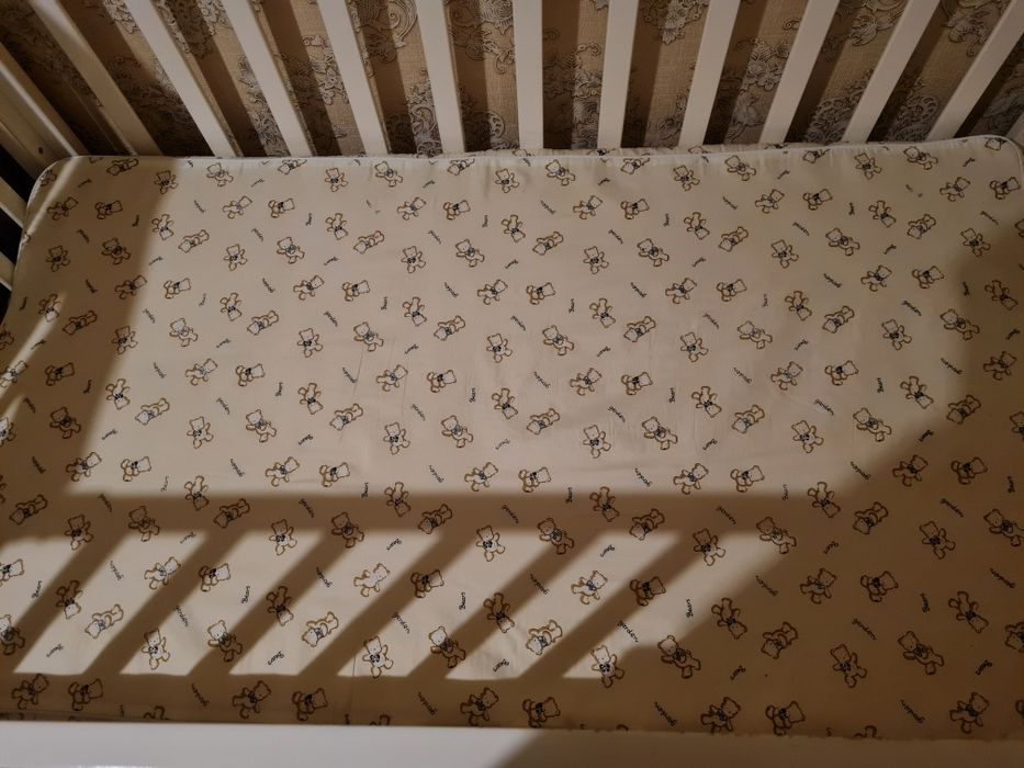 Mybaby krovat holati zor yengide turibdi