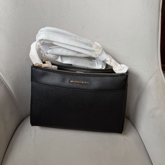 Сумки Michael Kors