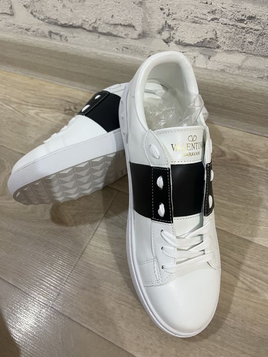 Valentino кроссовки