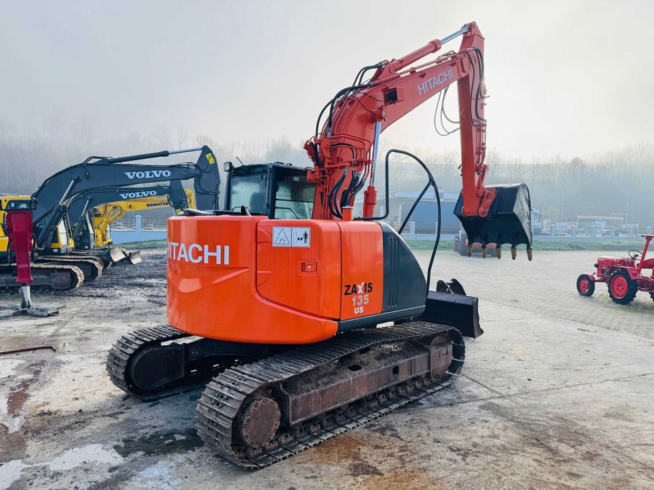 Excavator senile cu lama Hitachi ZX 135, an 2010, 15 tone, 2 cupe, TOP