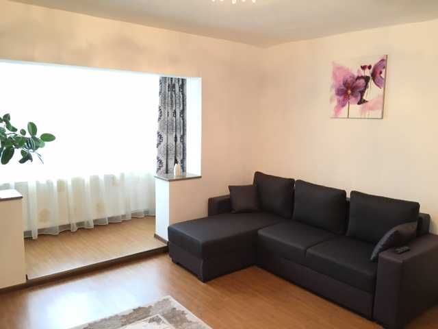 Apartament 3 camere de inchiriat Arad, zona Orizont - Proprietar