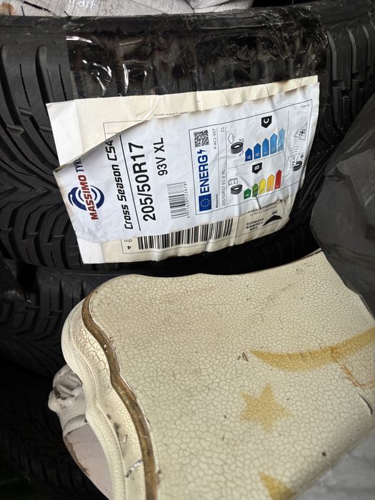 Vand cauciucuri noi all season