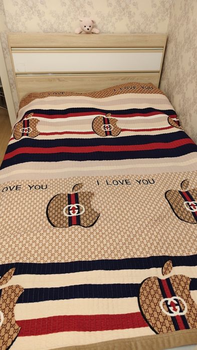 Продам кровать 120*200