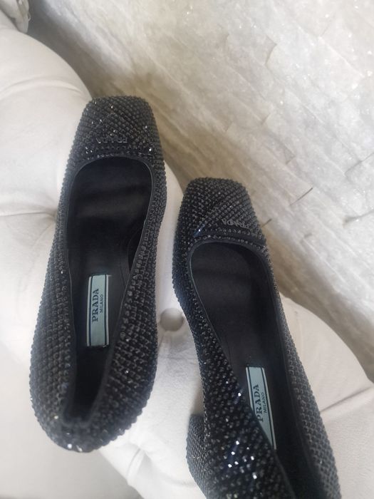 Pantofi superbi Prada 38