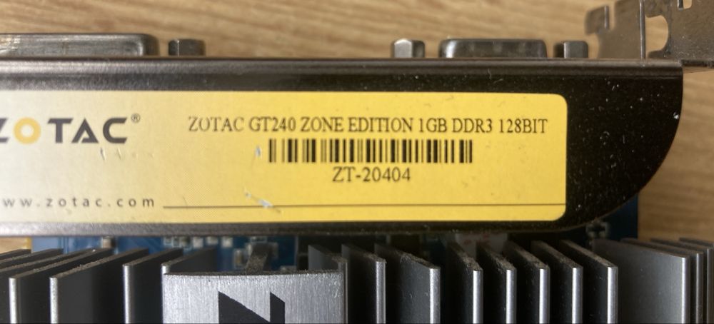 Placa video Zotac GT240 PCI express