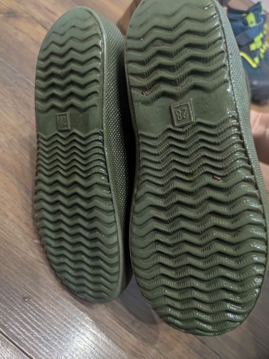 Детски боси боти filii и гумени ботуши bisgaard, подарък планинарски