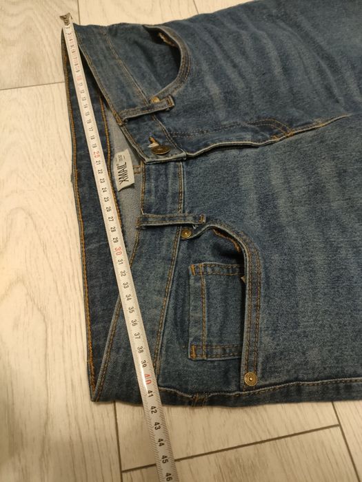 Blugi slim fit w33 L32