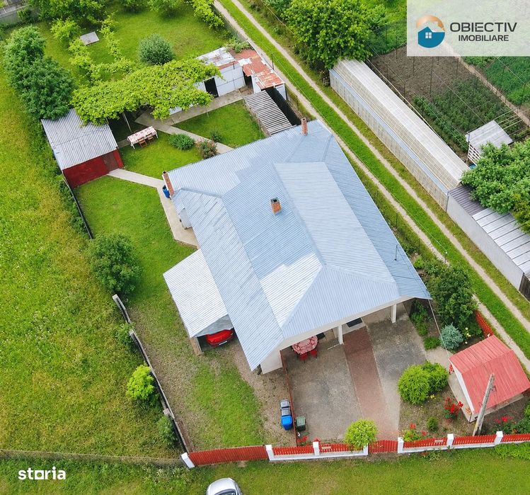 Casa de vanzare in Dobreni, judetul Neamt–Teren 838 mp,acces la dru