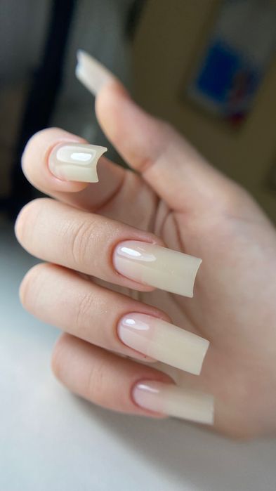 Модель для наращивания ногтей