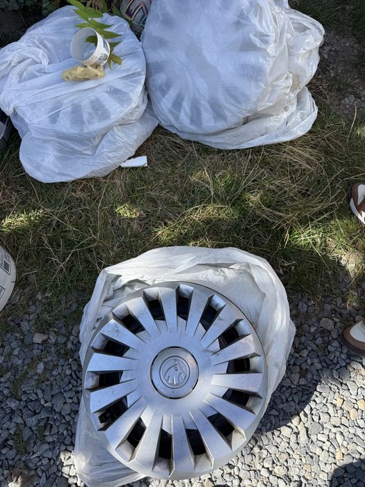 Set 4 jante tablă 15” Škoda + capace originale
