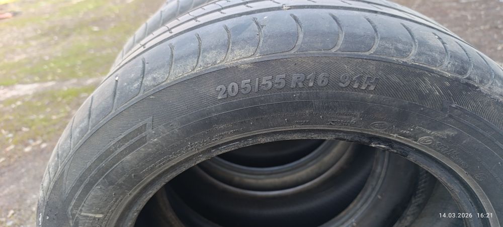 Продам комплект 4 балона