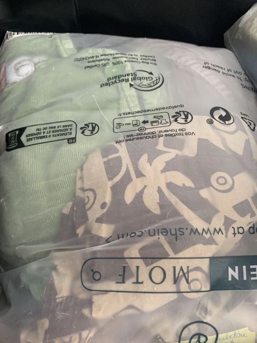 Vand haine de bebe 56-98 cm, se dau toate !