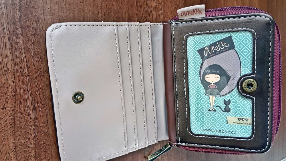 Anekke With Love * YSL Saint Laurent оригинал